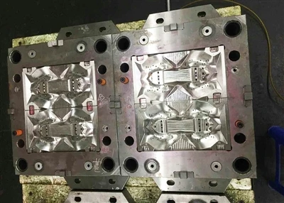 Injection Molding Principle And General Molding Characteristics