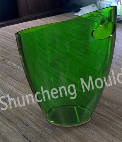 Injection Molding For Ice Bucket